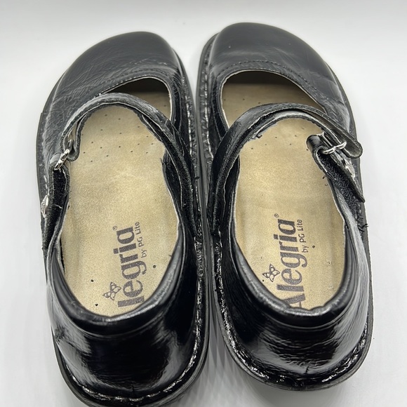 Alegria Woman’s Shoe - Picture 4 of 8